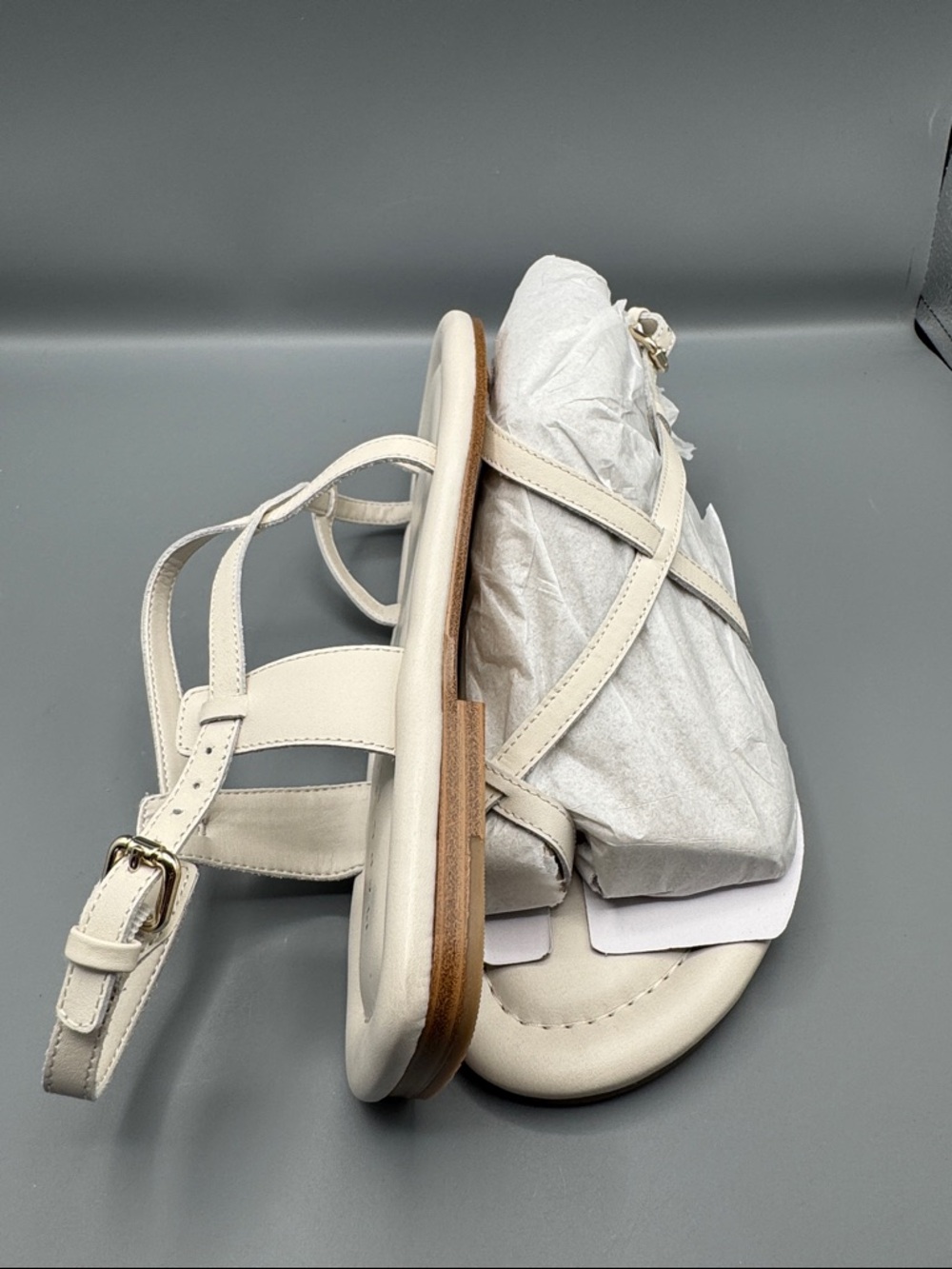 Marc Fisher Gerty Strappy Leather Flat Sandals - Picture 4 of 4